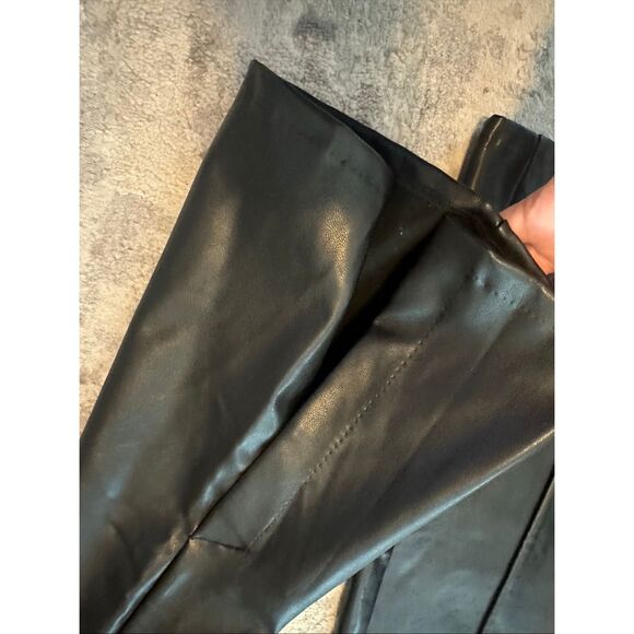 Abercrombie & Fitch Curve Love Vegan Leather Split-Hem Flare Pants Small Long NW - Picture 5 of 9